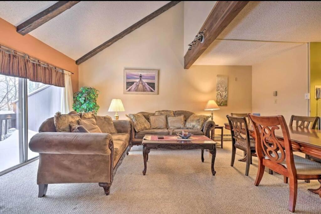 Ian'S Camelback House Leilighet Tannersville Eksteriør bilde